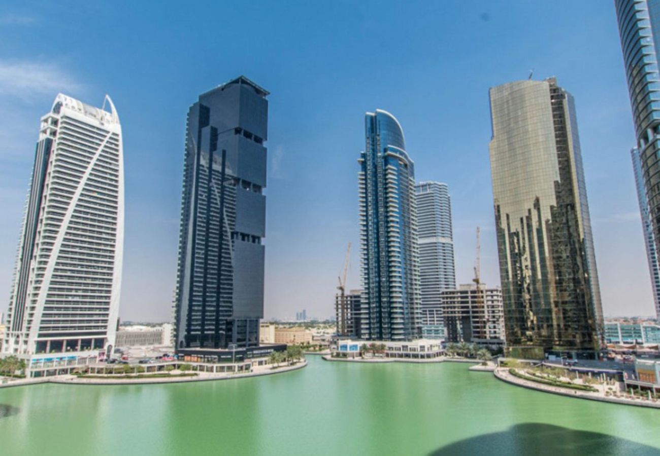Apartment in Dubai - Primestay - Lake City Jumeirah Lake Towers