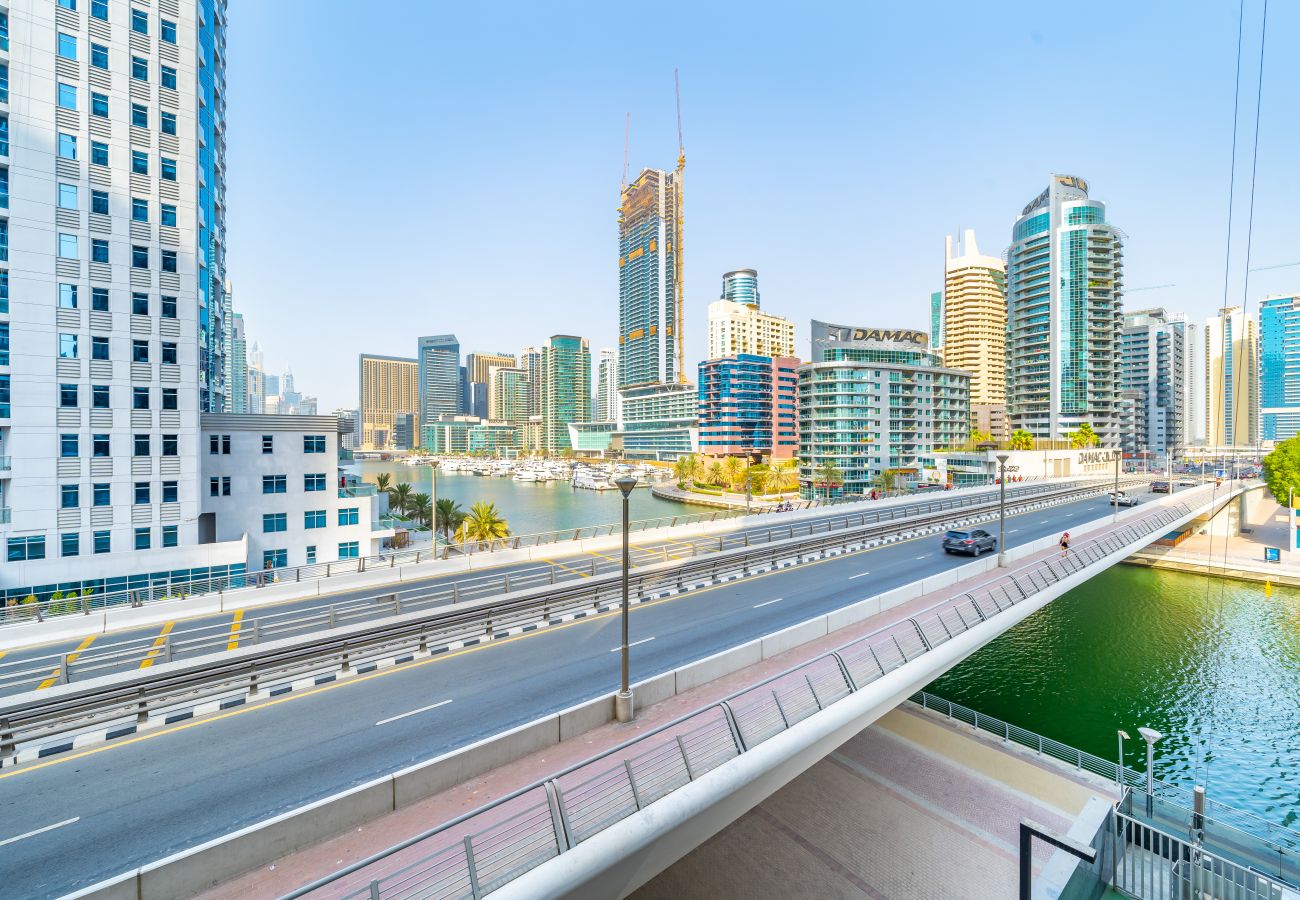 Apartment in Dubai - Primestay - Sparkle Tower Dubai Marina
