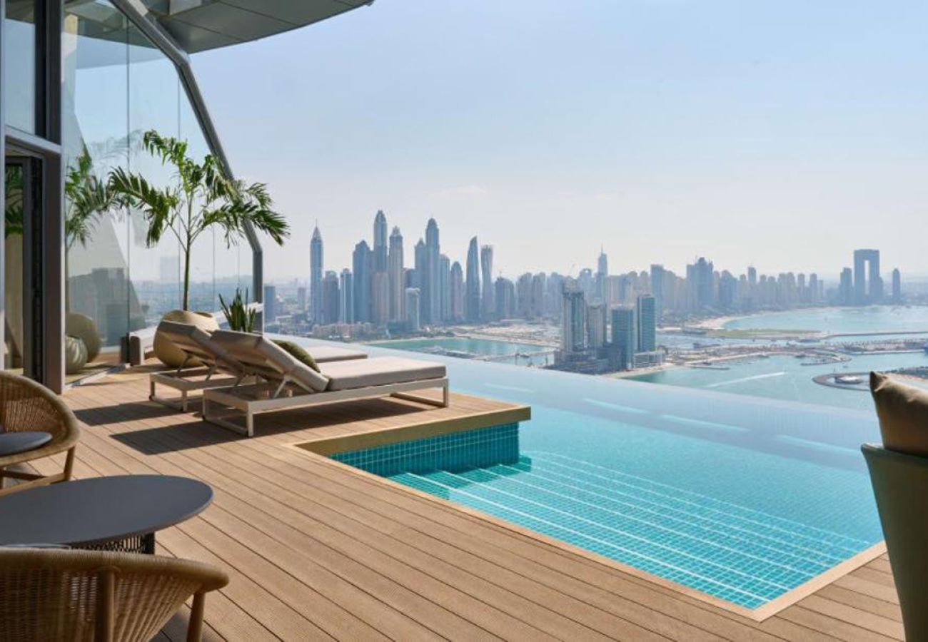 Apartment in Dubai - Primestay- The Palm Tower, Palm Jumeirah