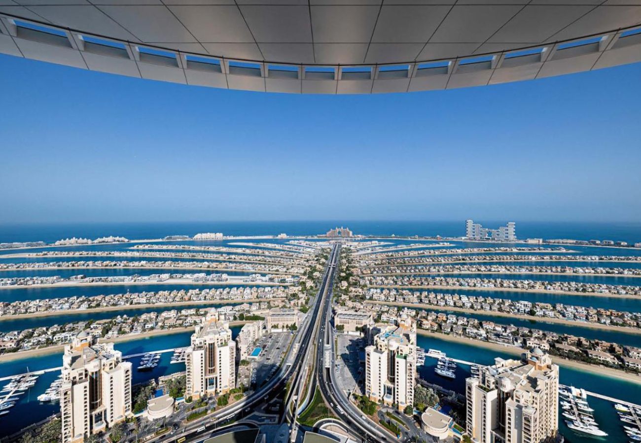 Apartment in Dubai - Primestay- The Palm Tower, Palm Jumeirah