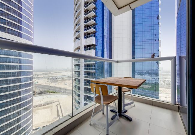 Apartment in Dubai - Primestay- Damac Paramount Tower A, Business Bay