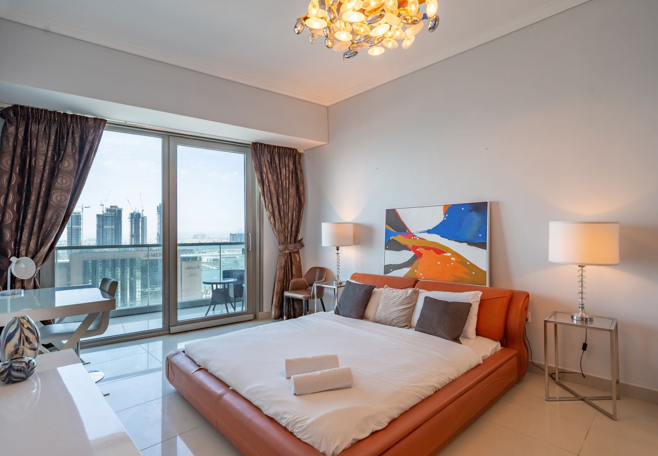 Apartment in Dubai - Fabulous Sea view in Ocean Heights, Dubai Marina