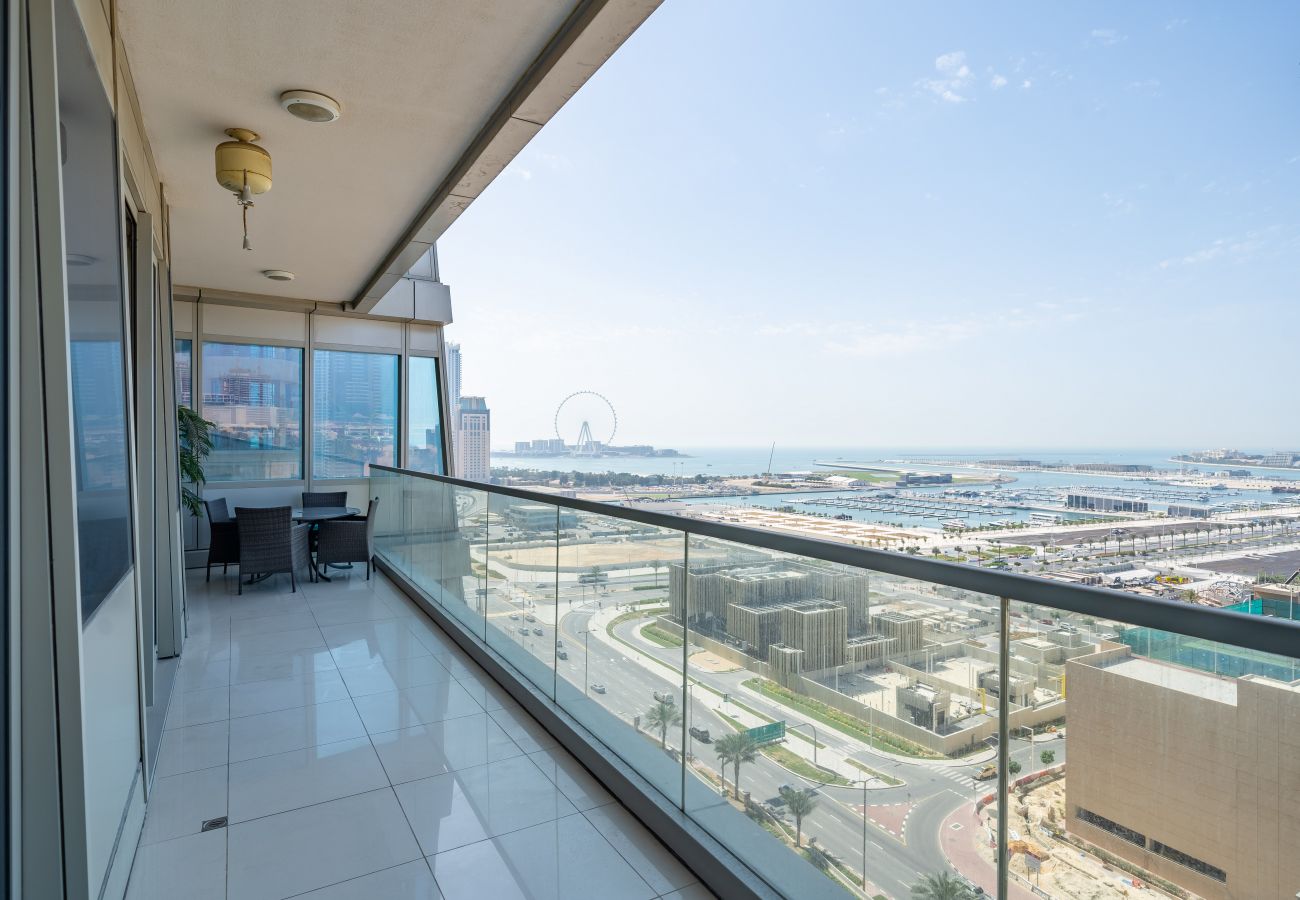 Apartment in Dubai - Fabulous Sea view in Ocean Heights, Dubai Marina