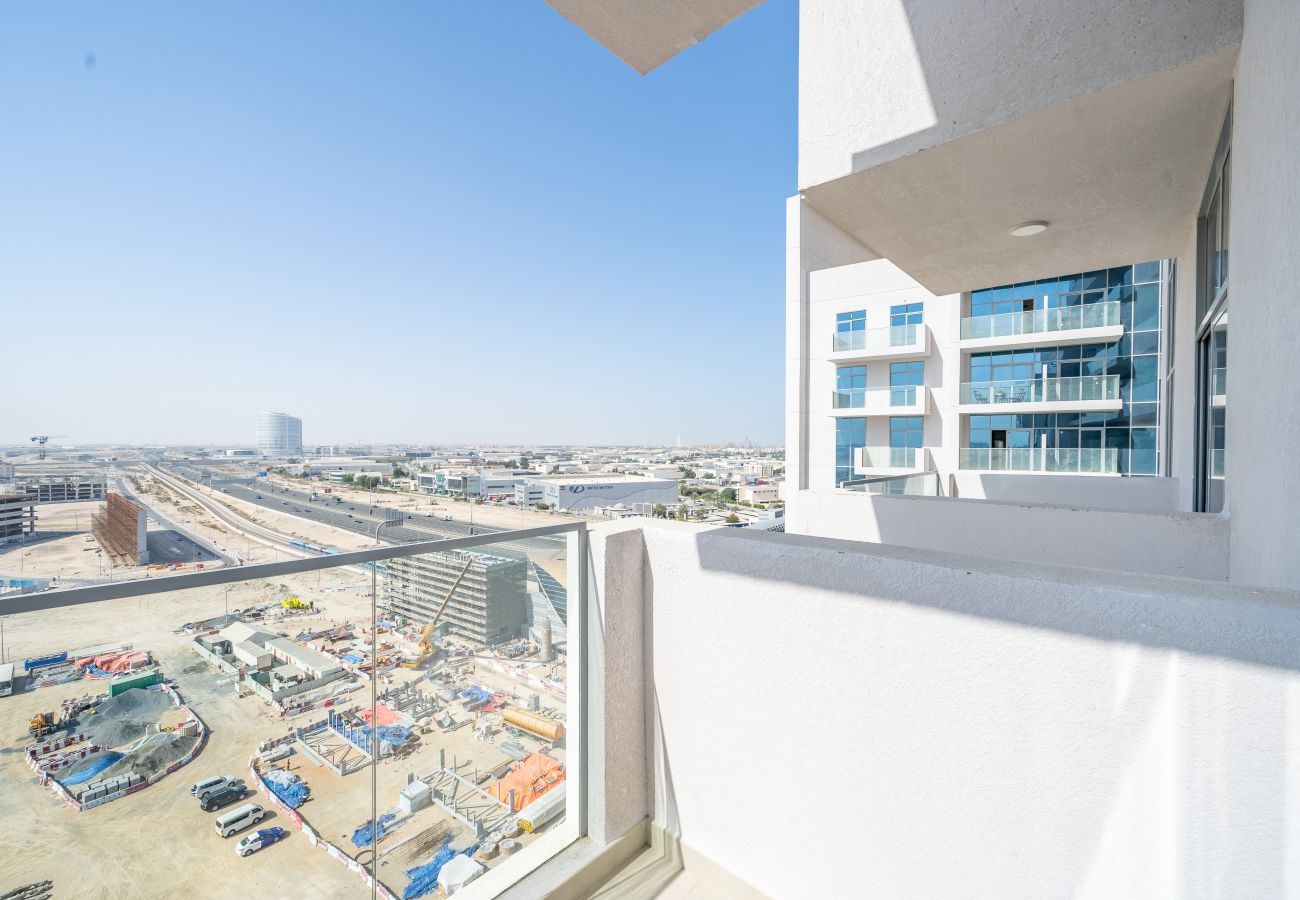 Apartment in Dubai - Primestay - Azizi by Aura in Jebel Ali