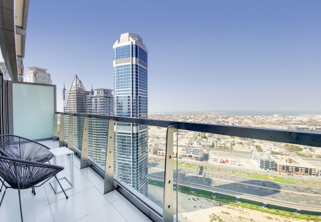 Apartment in Dubai - Primestay - Paramount Midtown 1BR in Business Bay