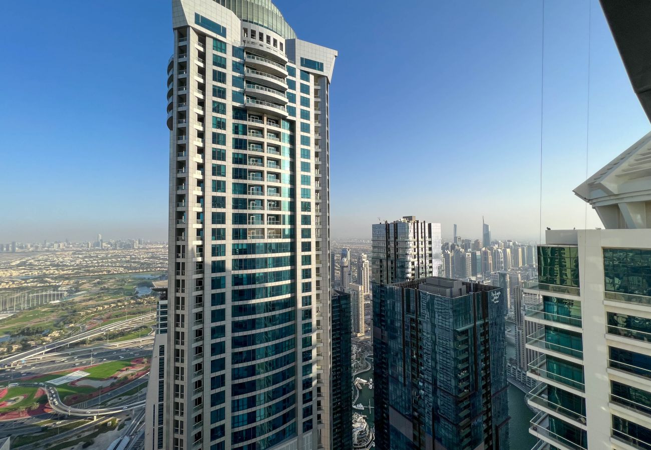 Apartment in Dubai - Dubai Marina- Upgraded 1BR in Princess Tower