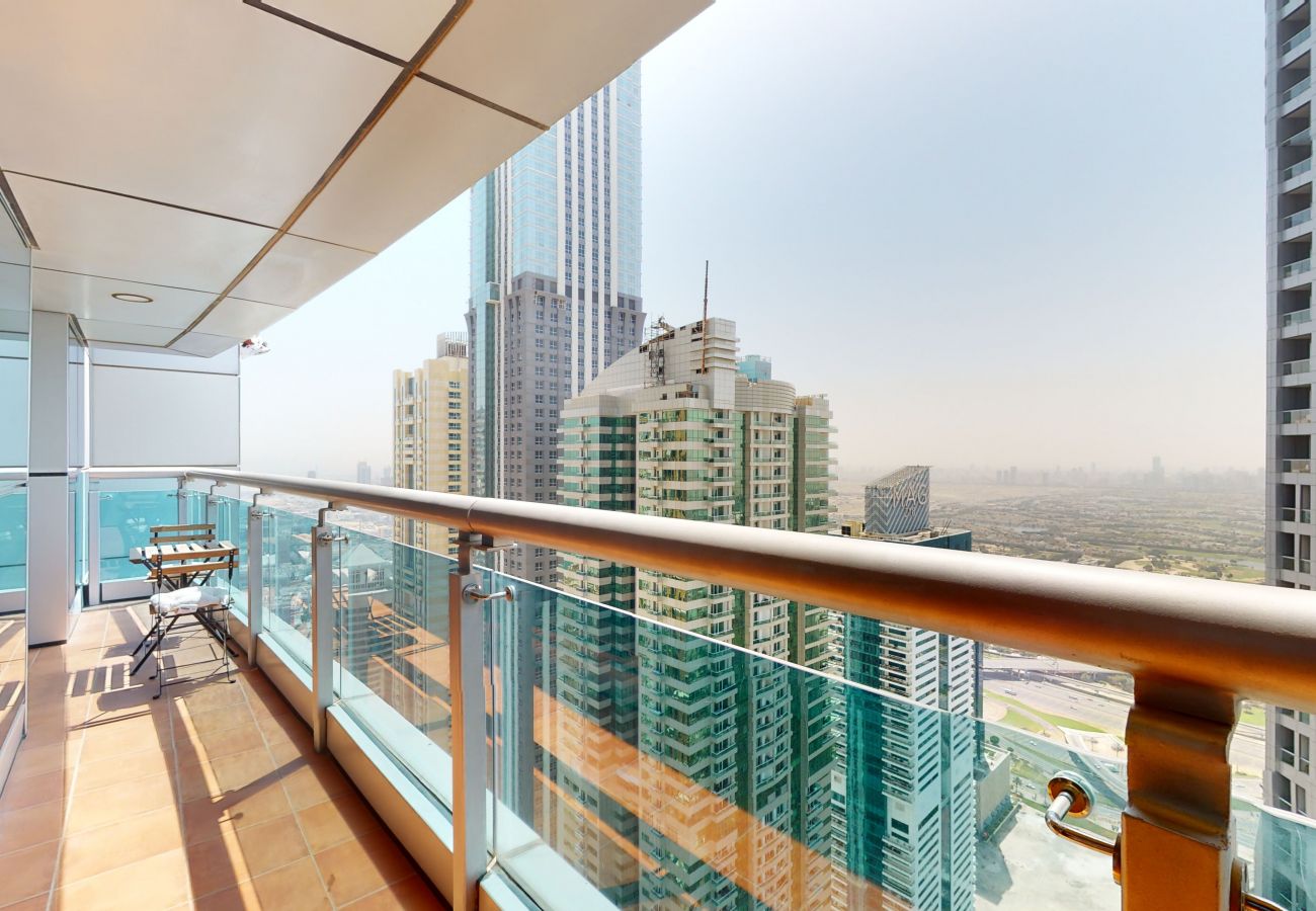 Apartment in Dubai - Dubai Marina- Upgraded 1BR in Princess Tower