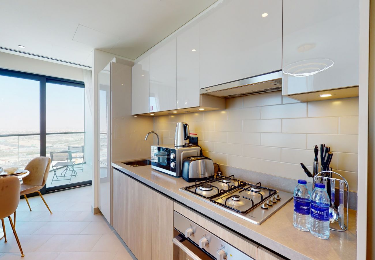 Apartment in Dubai -  Primestay - Sobha Waves 2BR in Sobha Hartland