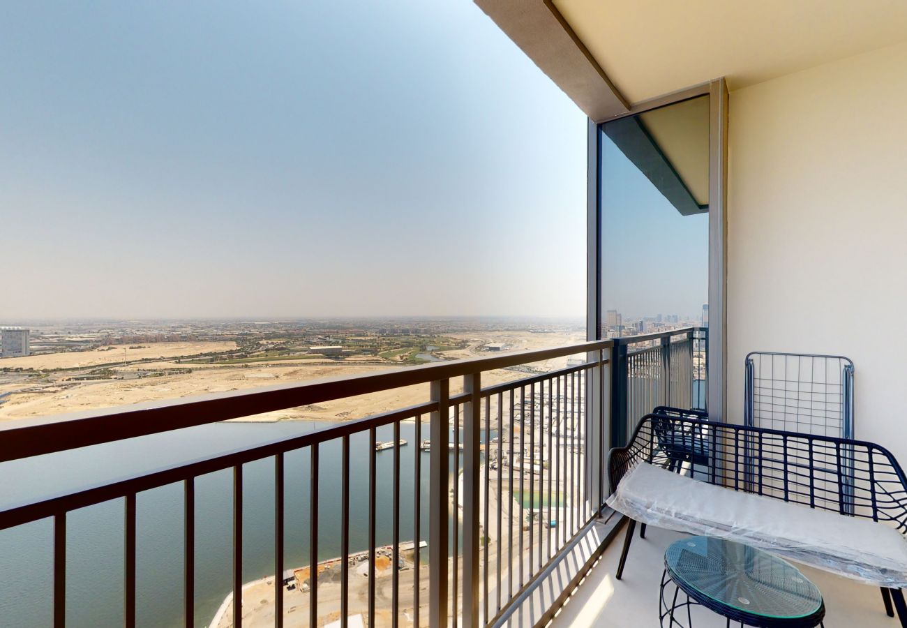 Apartment in Dubai -  Primestay - Creek Rise Tower 1 3BR, Creek Harbour 