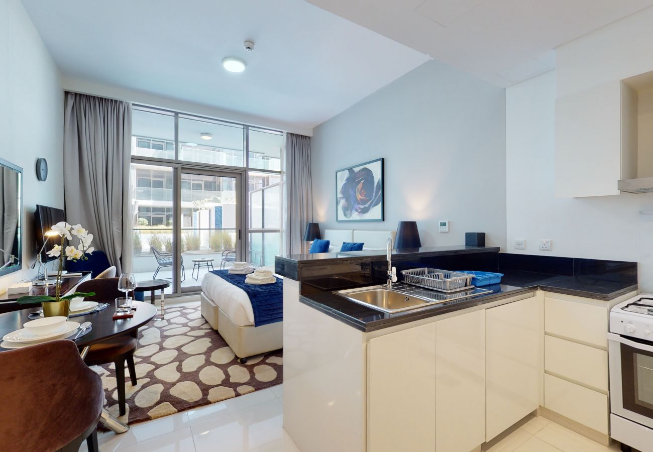 Apartment in Dubai - Primestay - Golf Promenade 2A, DAMAC Hills