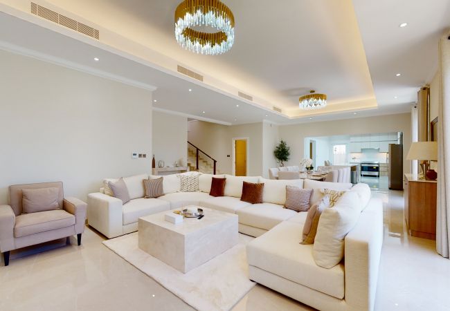 Villa in Dubai - Primestay - Flame Tree Ridge 4BR Villa, JGE