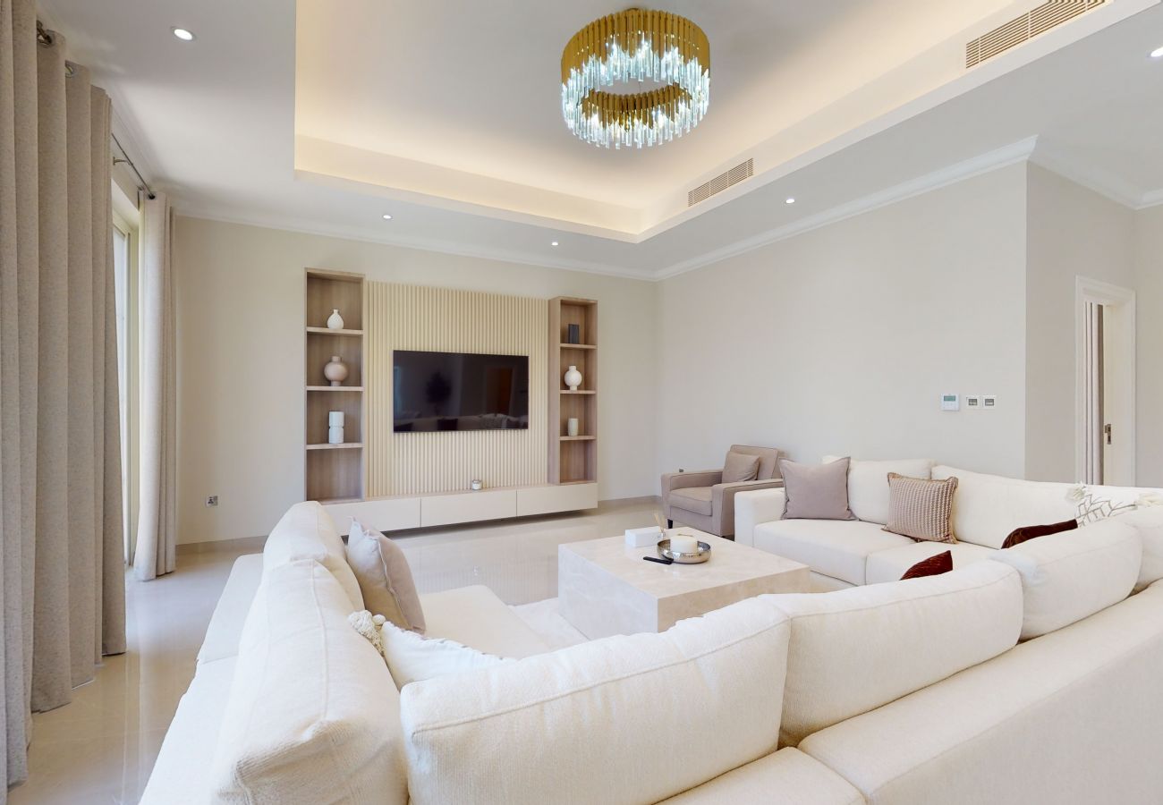 Villa in Dubai - Primestay - Flame Tree Ridge 4BR Villa, JGE