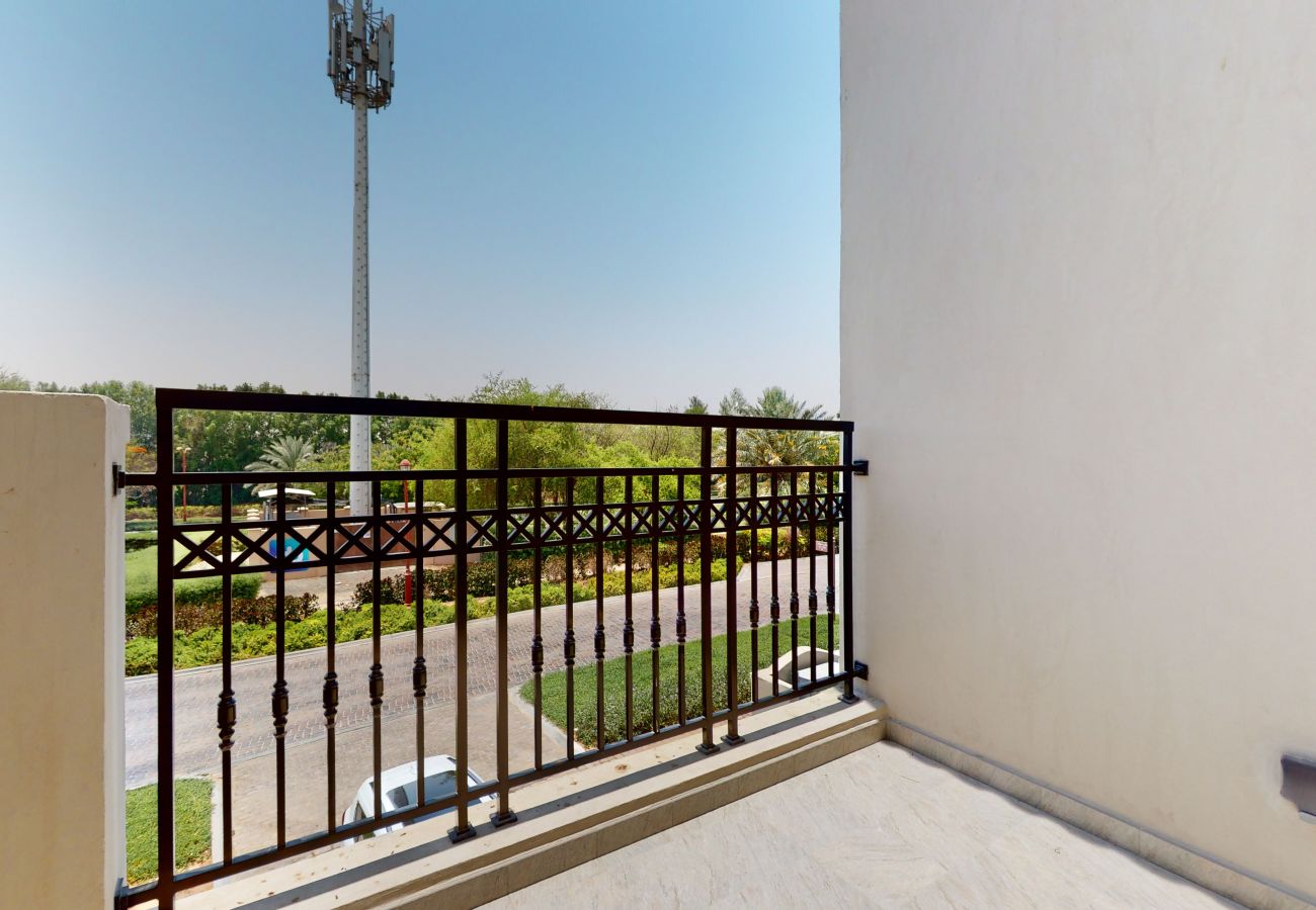 Villa in Dubai - Primestay - Flame Tree Ridge 4BR Villa, JGE