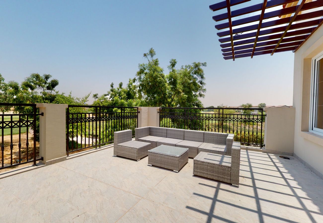 Villa in Dubai - Primestay - Flame Tree Ridge 4BR Villa, JGE