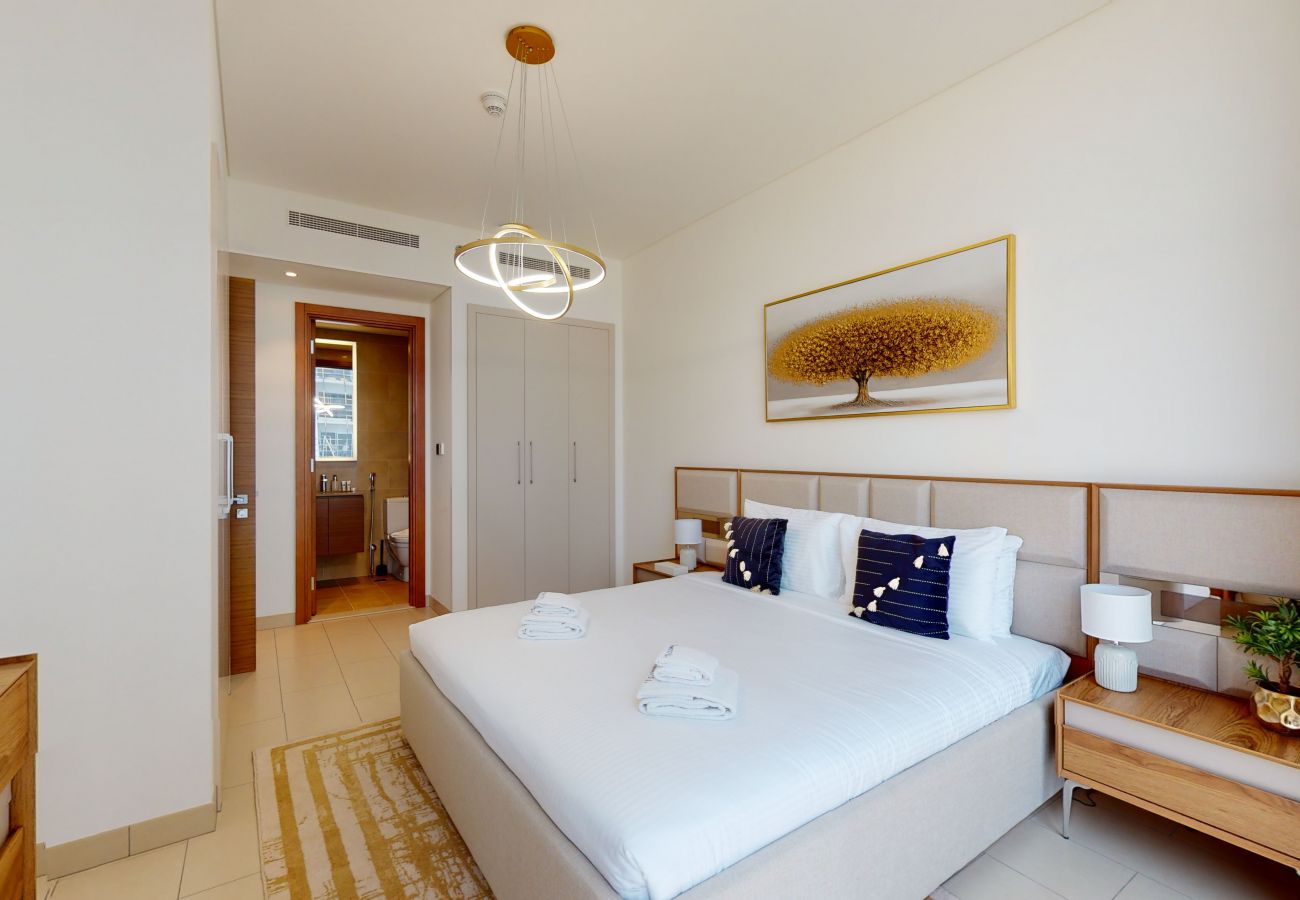 Apartment in Dubai -  Primestay - Creek Vistas 2BR, Al Meydan 