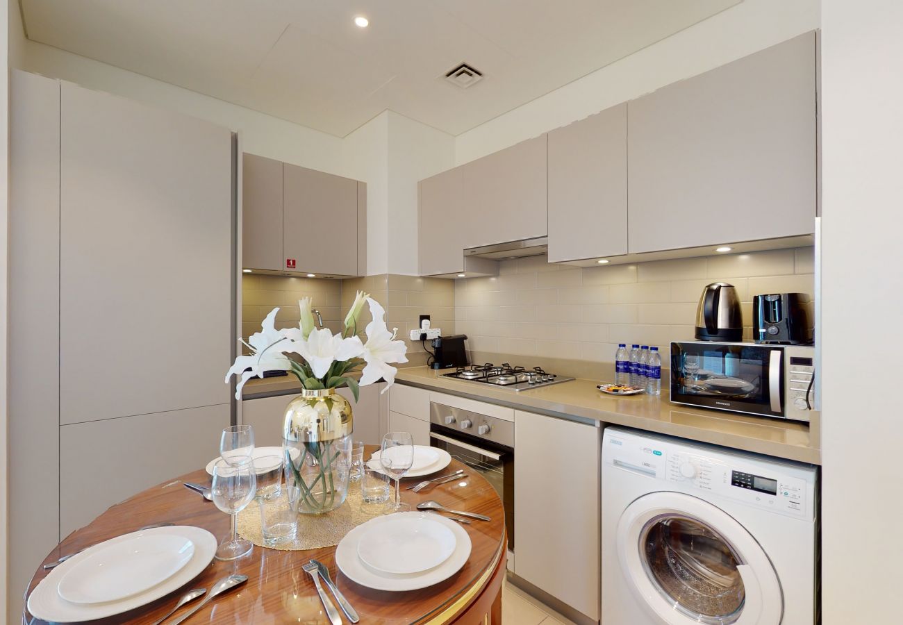 Apartment in Dubai -  Primestay - Creek Vistas 2BR, Al Meydan 