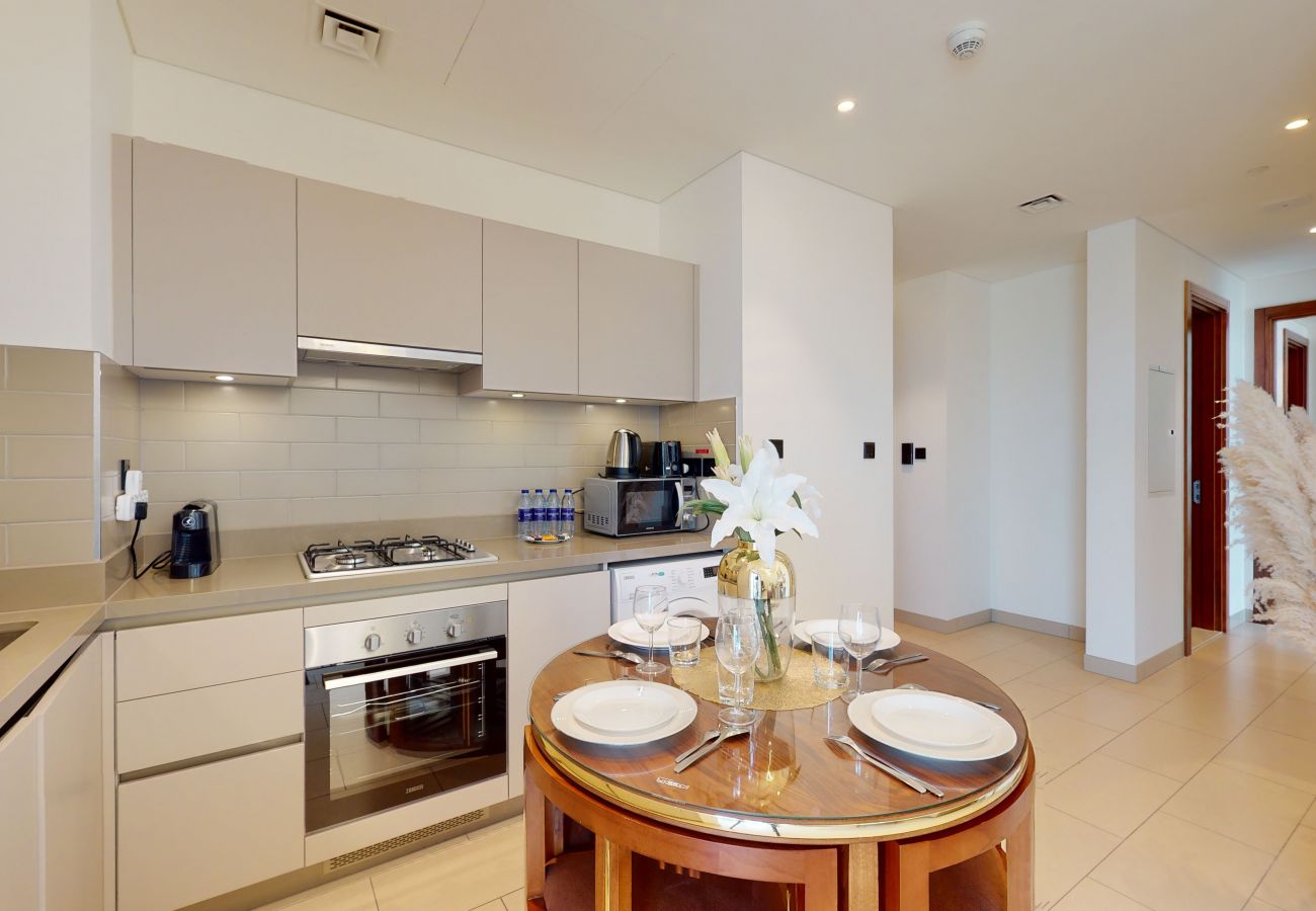 Apartment in Dubai -  Primestay - Creek Vistas 2BR, Al Meydan 