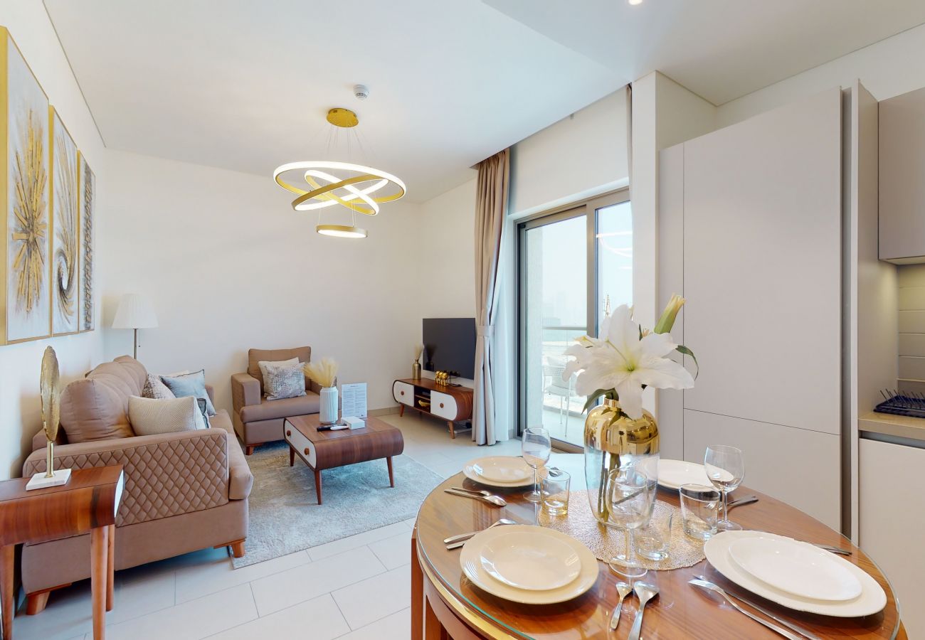 Apartment in Dubai -  Primestay - Creek Vistas 2BR, Al Meydan 