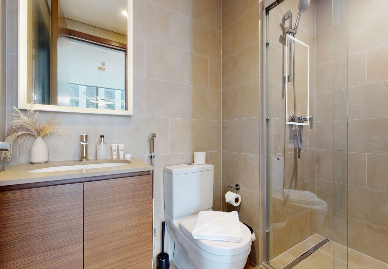 Apartment in Dubai -  Primestay - Creek Vistas 2BR, Al Meydan 