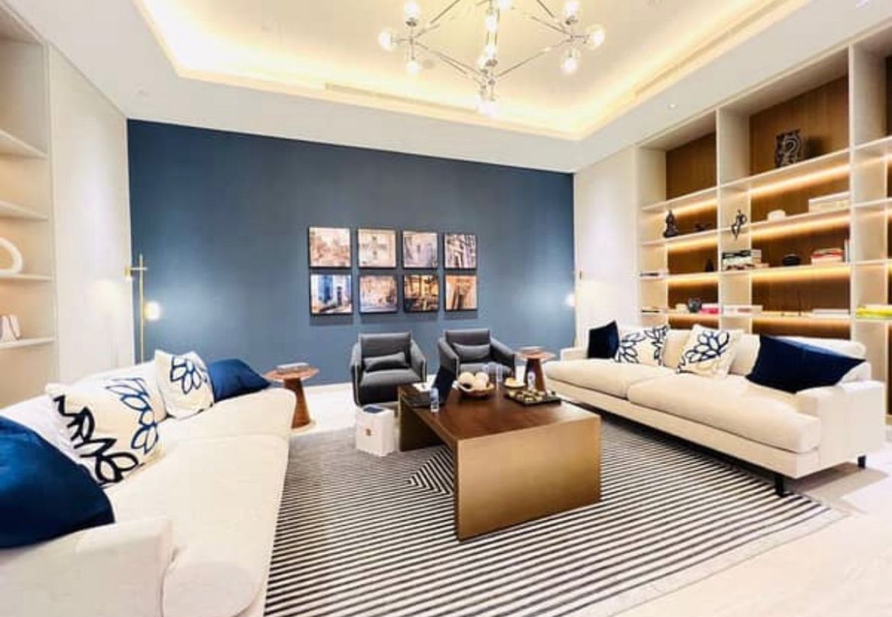 Apartment in Dubai -  Primestay - Creek Vistas 2BR, Al Meydan 