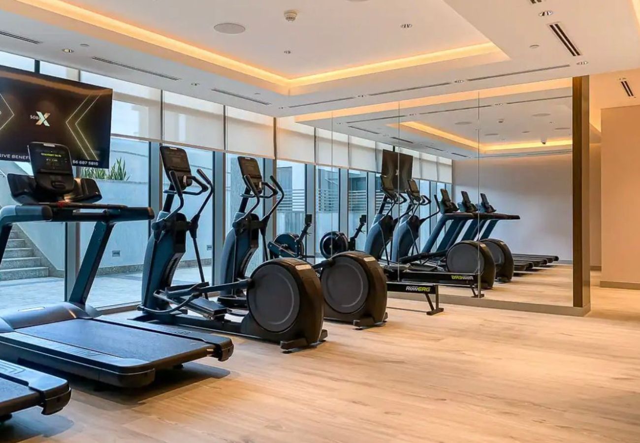 Apartment in Dubai -  Primestay - Creek Vistas 2BR, Al Meydan 