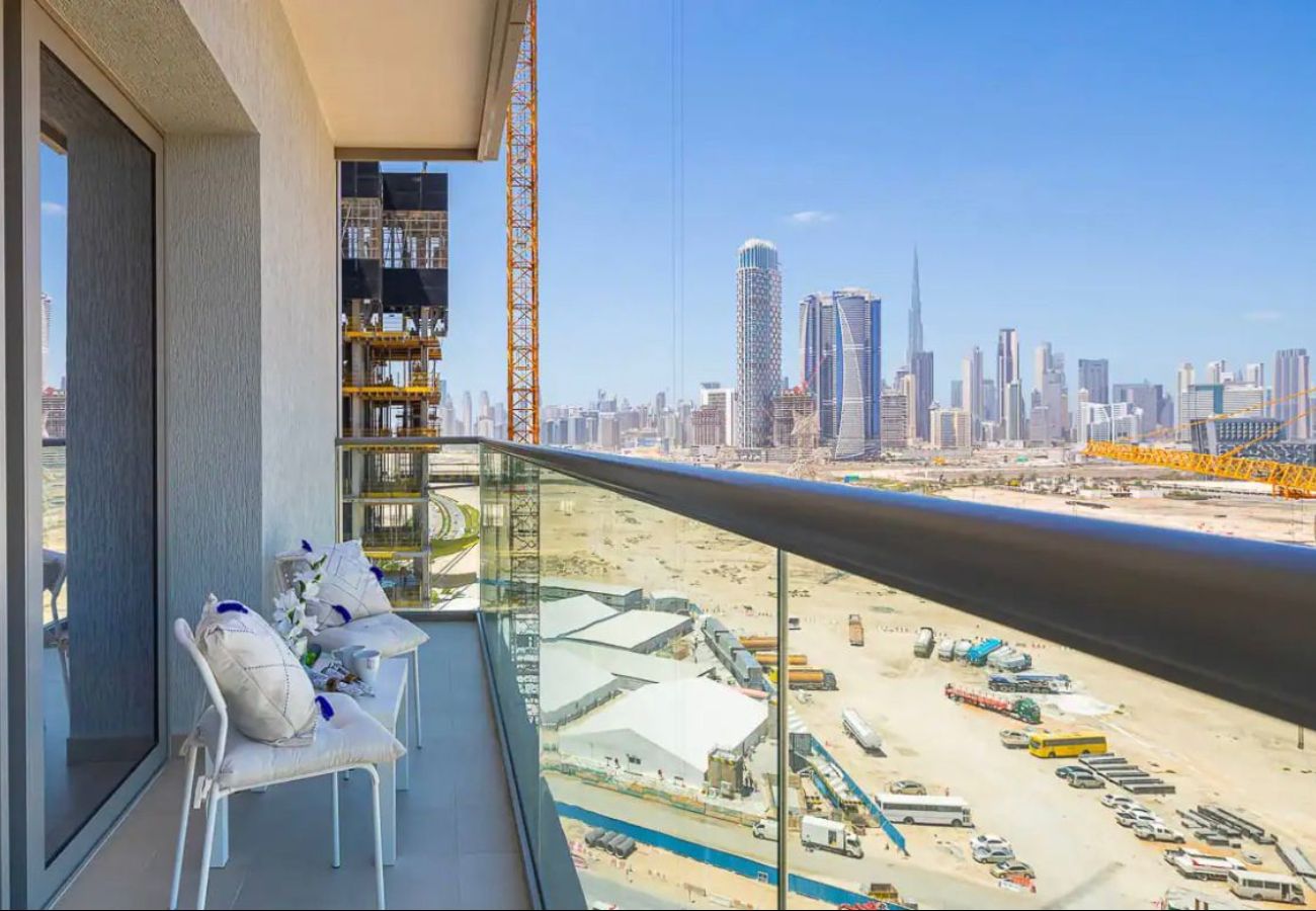 Apartment in Dubai -  Primestay - Creek Vistas 2BR, Al Meydan 
