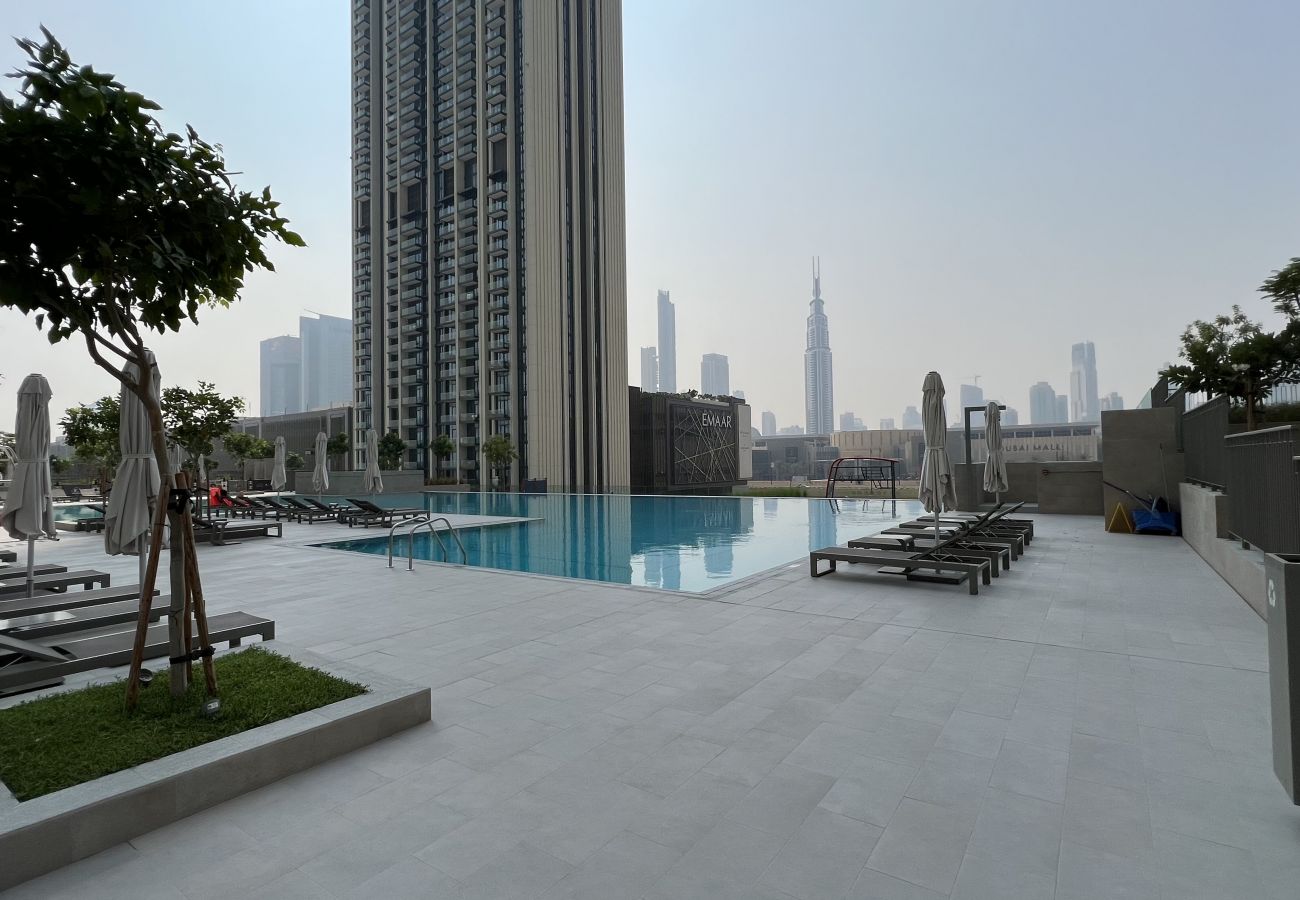 Apartment in Dubai - Primestay - Downtown Views 3BR plus Maids, Downtown