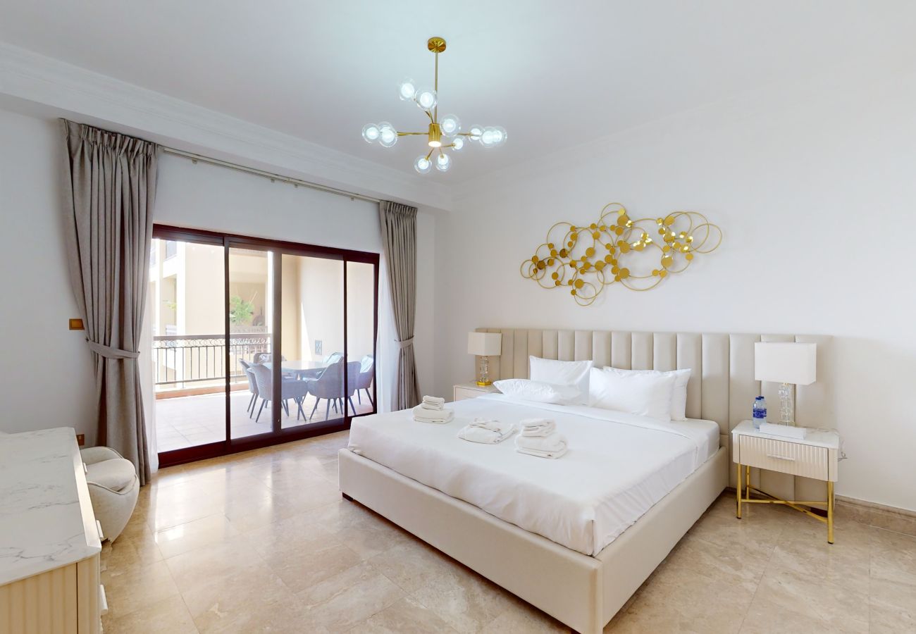 Apartment in Dubai - Primestay - Fairmont 2BR plus Maids, Palm Jumeirah