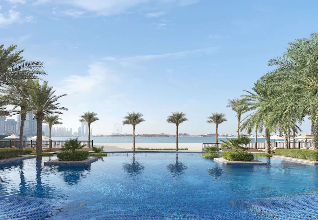 Apartment in Dubai - Primestay - Fairmont 2BR plus Maids, Palm Jumeirah