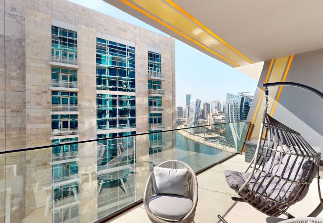 Apartment in Dubai - Primestay - Binghatti Canal 1BR Business Bay
