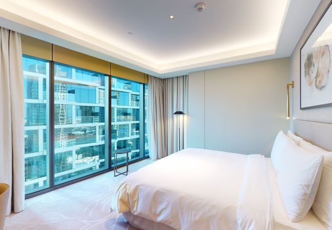 Apartment in Dubai -  Primestay - 3-Bedroom Address Residences at Opera T2, Downtown