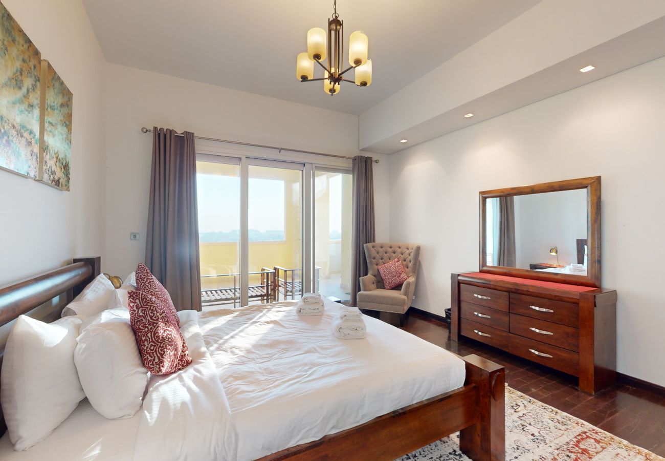 Apartment in Dubai - Primestay - Marina Residences 3 2BR, Palm Jumeirah