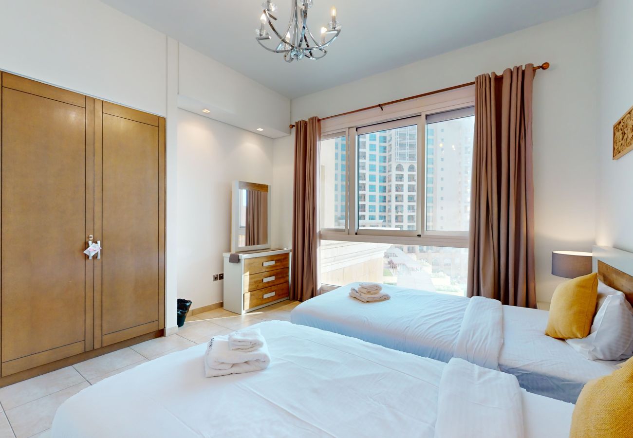 Apartment in Dubai - Primestay - Marina Residences 3 2BR, Palm Jumeirah