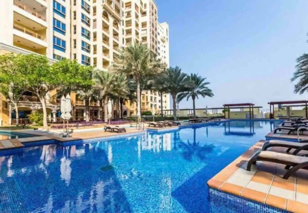 Apartment in Dubai - Primestay - Marina Residences 3 2BR, Palm Jumeirah