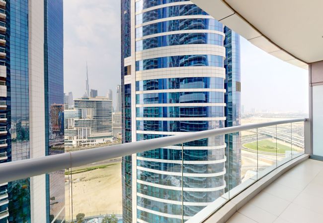 Apartment in Dubai - Primestay- Damac Paramount Tower D Business Bay