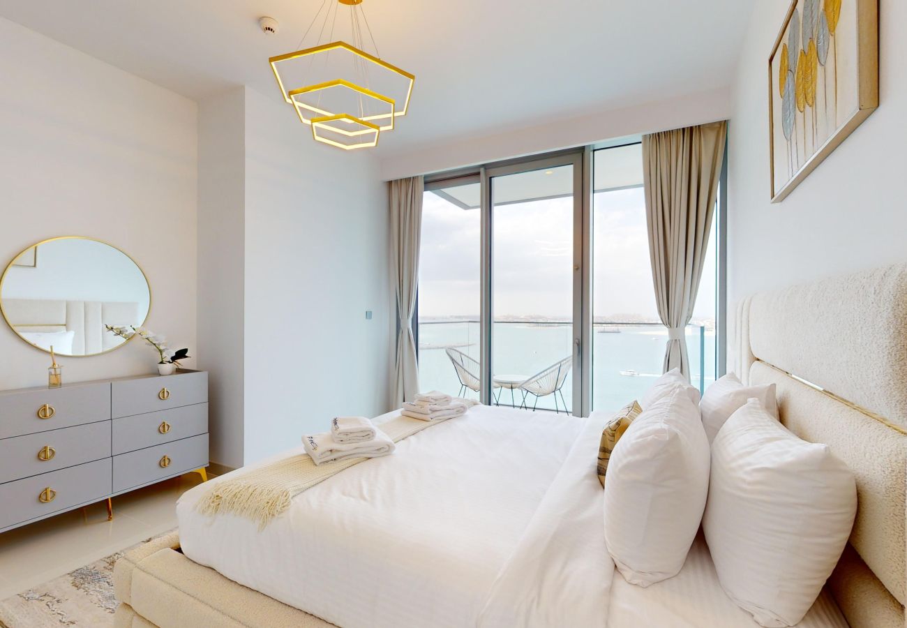 Apartment in Dubai - Primestay - EMAAR Beachfront - Beach Isle 2