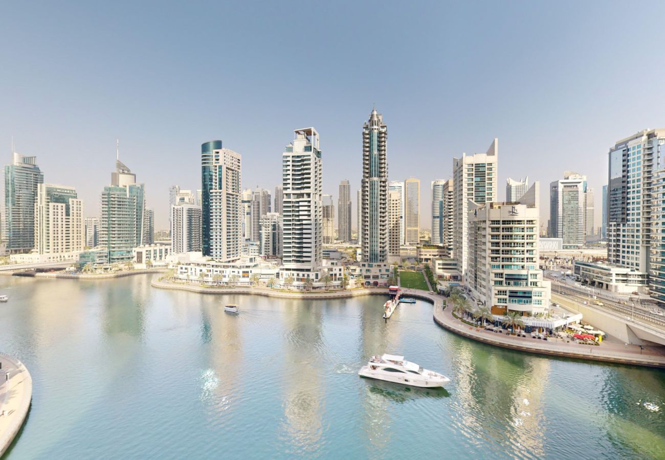 Apartment in Dubai - Primestay - 1BR With Canal View LIV Residence - Dubai Marina