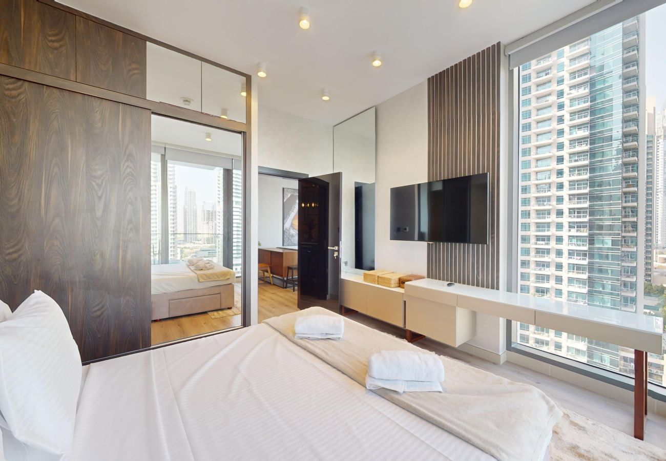 Apartment in Dubai - Primestay - 1BR With Canal View LIV Residence - Dubai Marina