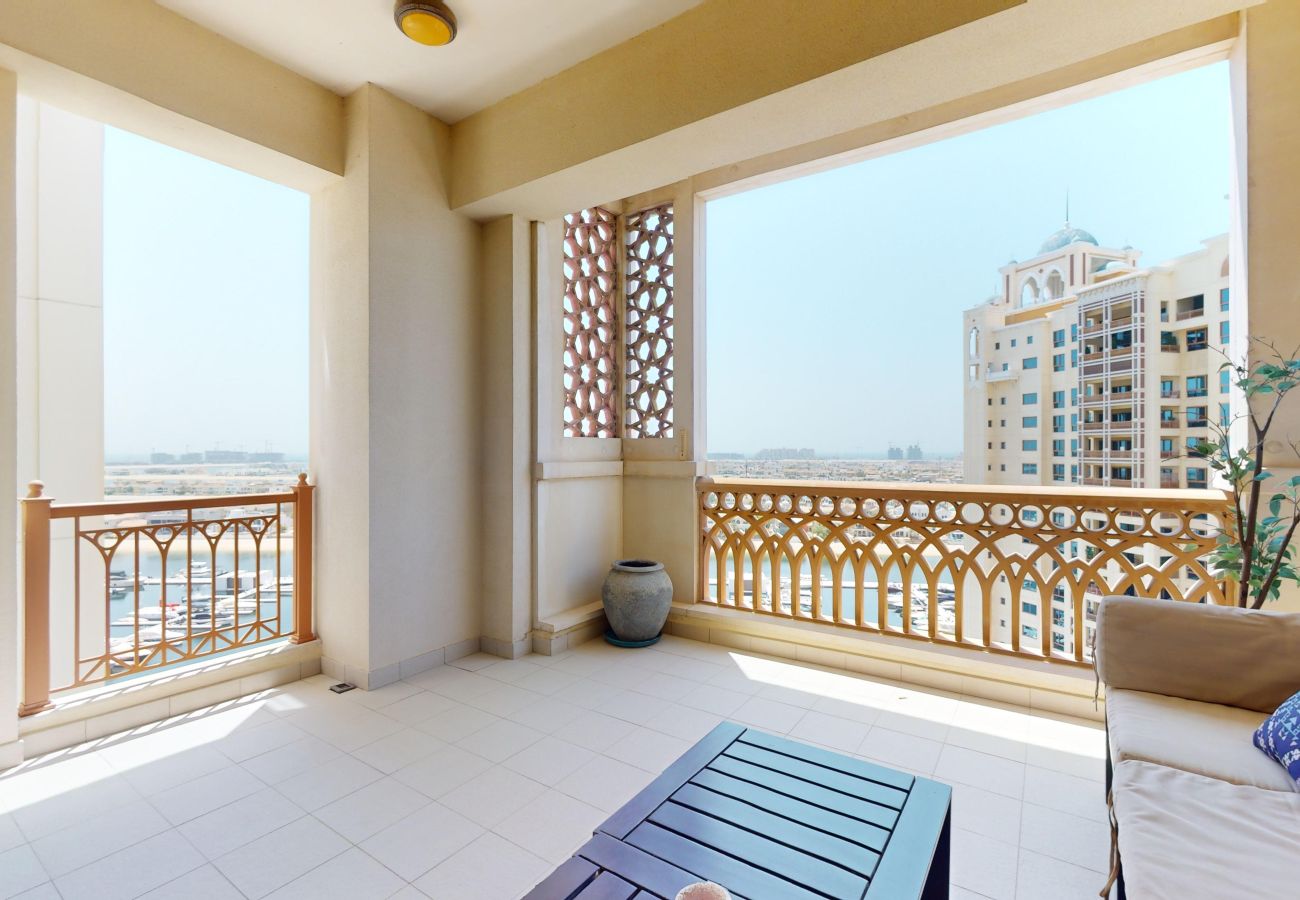 Apartment in Dubai - Primestay - Marina Residences 1 2BR, Palm Jumeirah