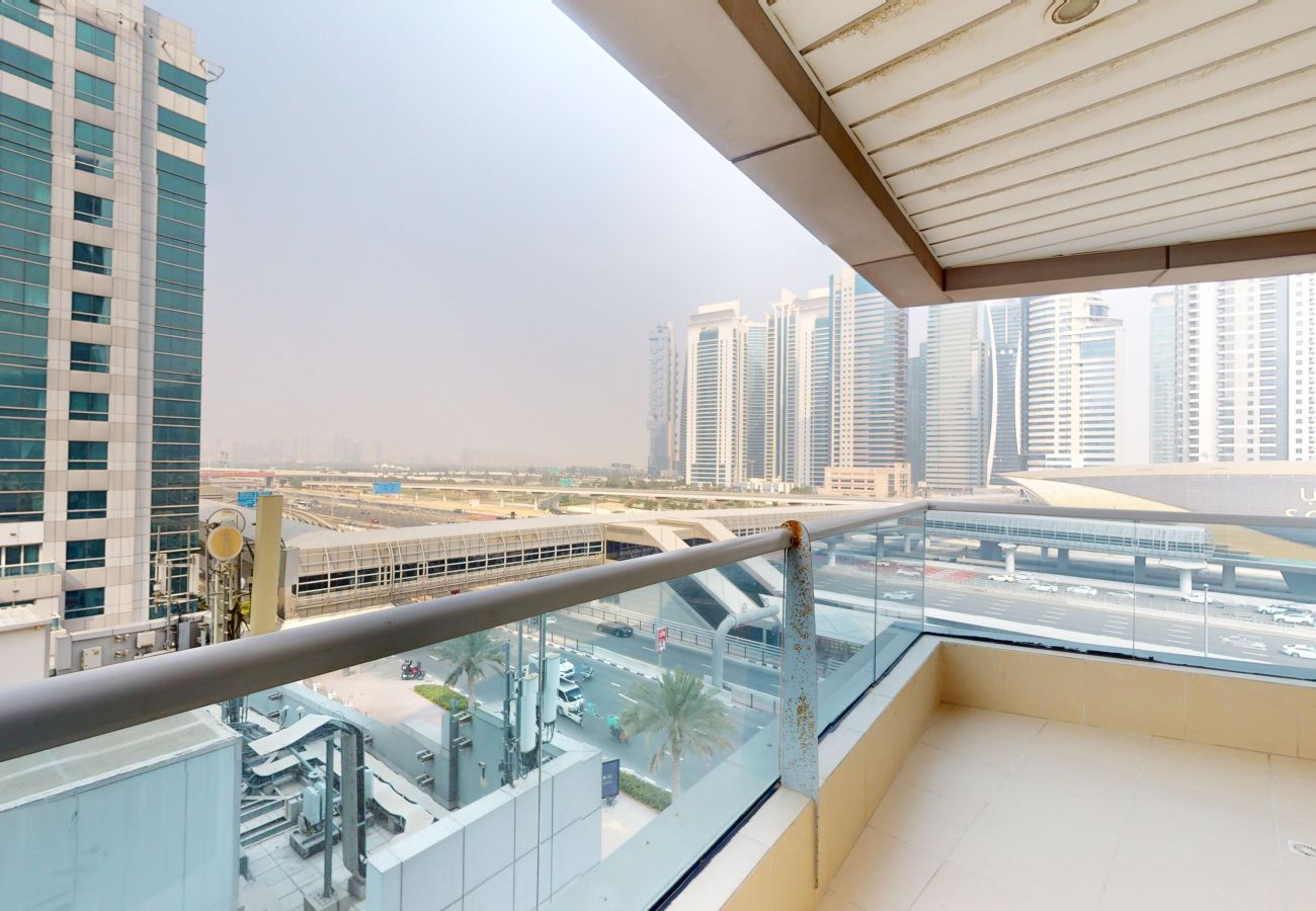 Apartment in Dubai - Primestay - Elegant 2BR Near Metro - Dubai Marina 