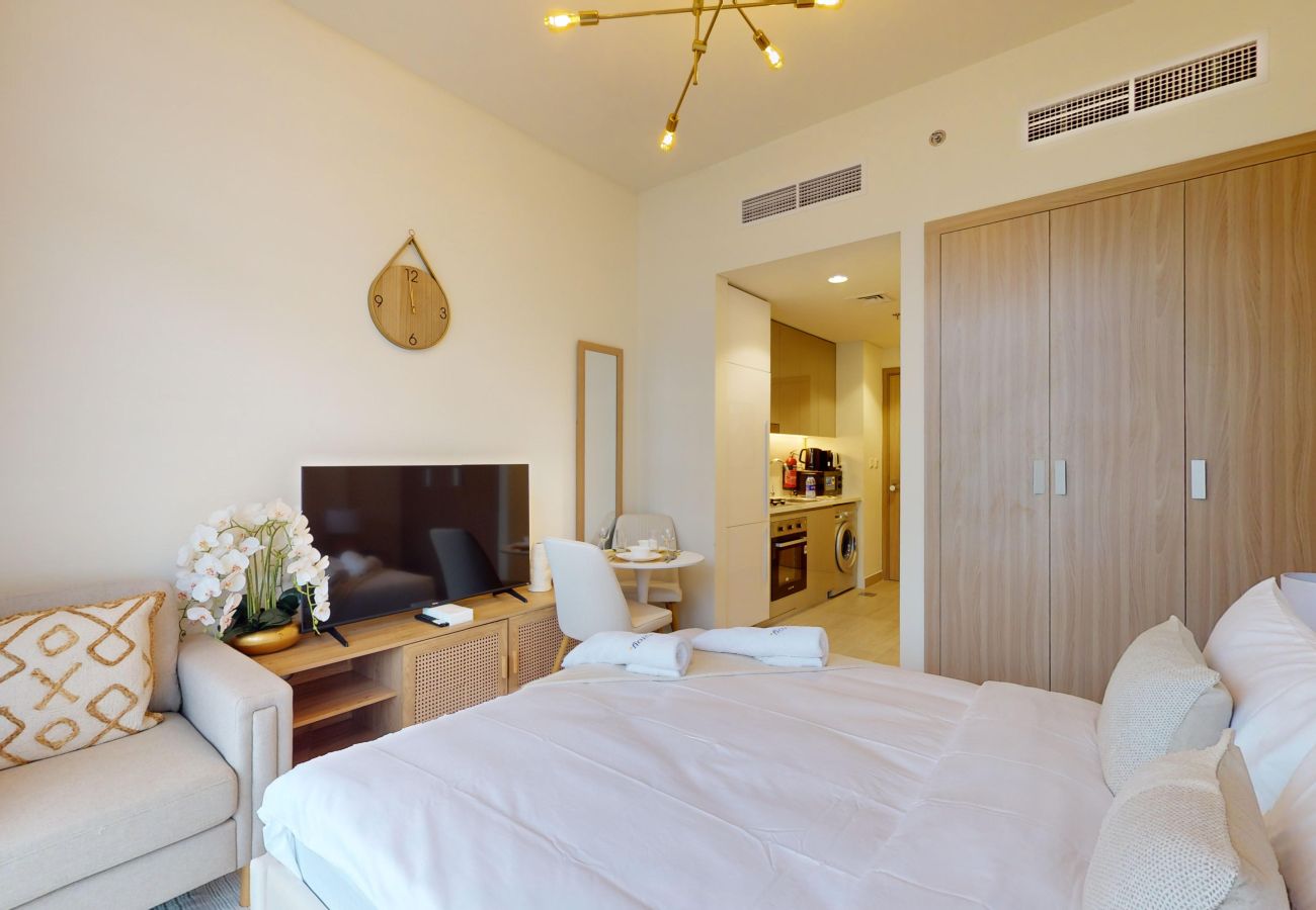 Apartment in Dubai - Primestay - Sleek Studio in Azizi Riviera - Meydan