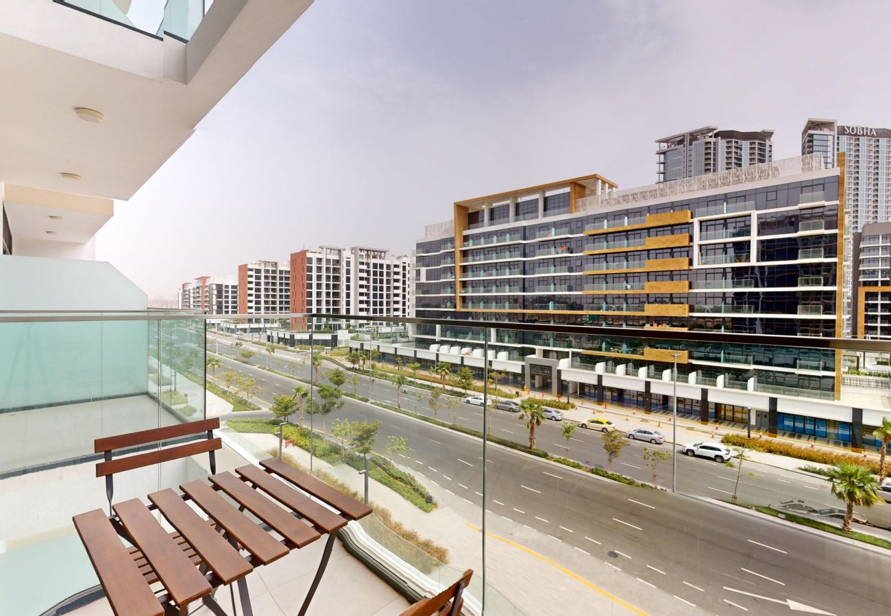 Apartment in Dubai - Primestay - Sleek Studio in Azizi Riviera - Meydan