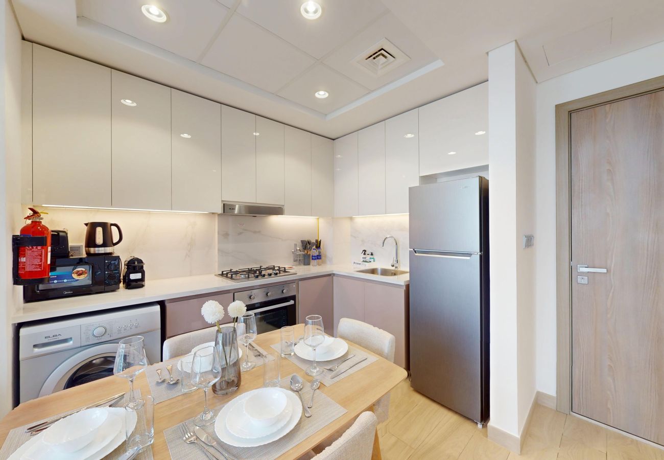 Apartment in Dubai - Primestay  - Minimalist 1BR in Azizi Riviera